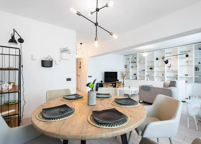 Zodiac Center * ブカレスト