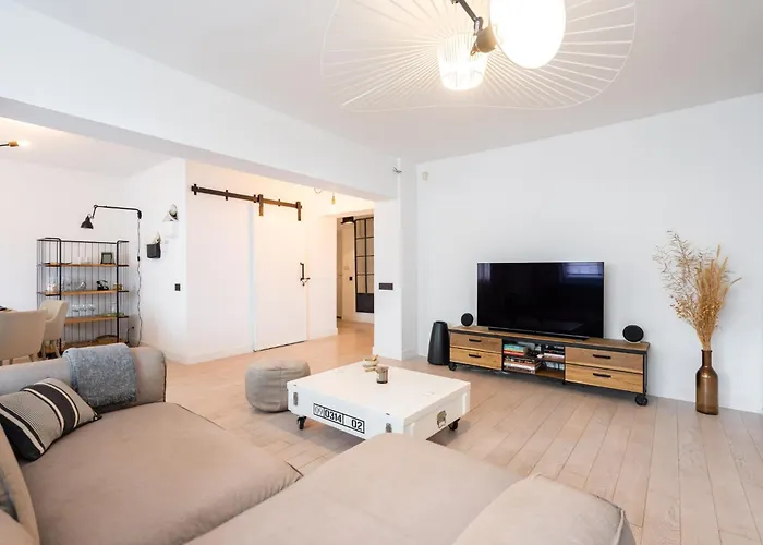 Zodiac Center * Bucureşti