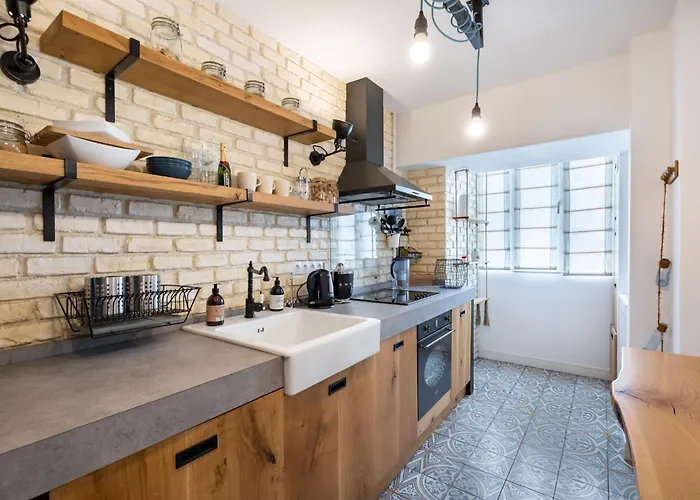 Zodiac Center * ブカレスト