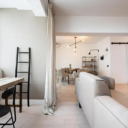 Zodiac Center בוקרשט